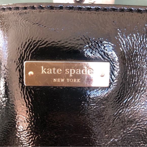 ♠️ Kate spade New York ♠️ large black patent leather handbag - Picture 3 of 17